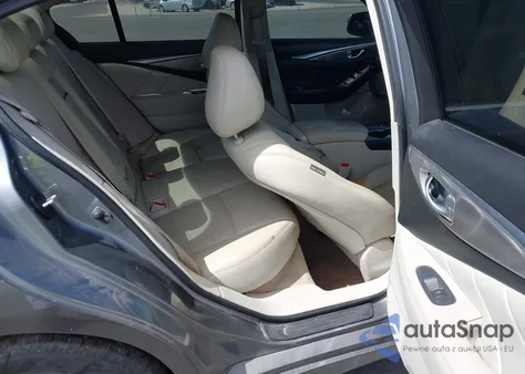 2015 Infiniti Q50 z USA, uszkodzony, nr VIN JN1BV7AR3FM391343